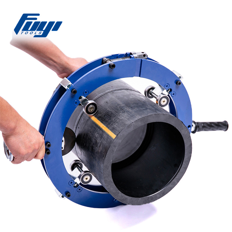 Roterende pijpsnijder